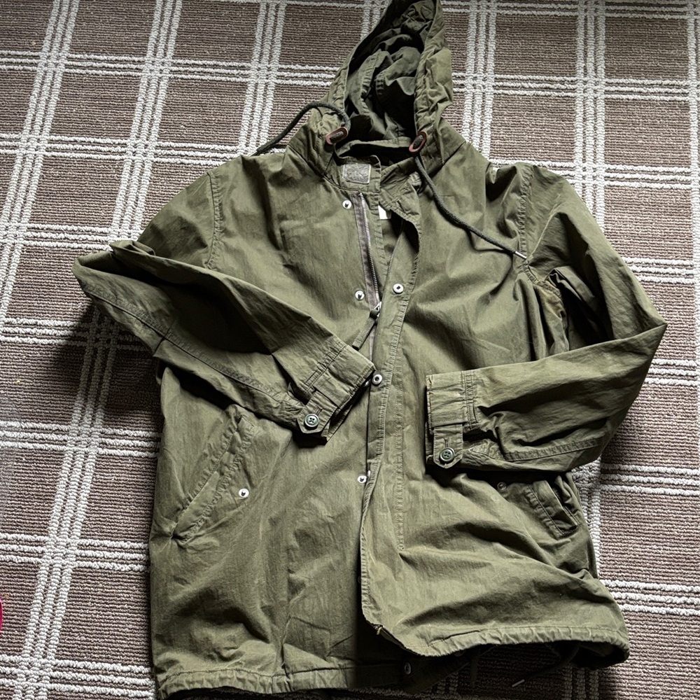 GAP men’s Olive Green Hooded Jacket size L